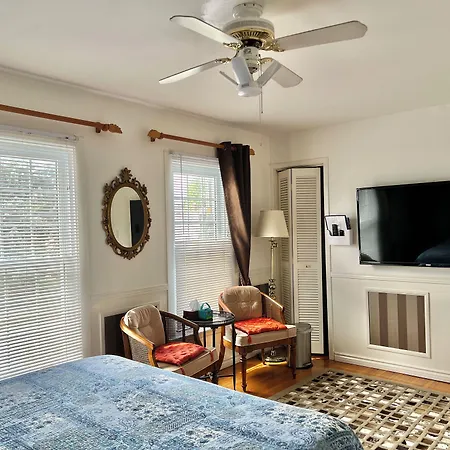 Cozy House B&B-3